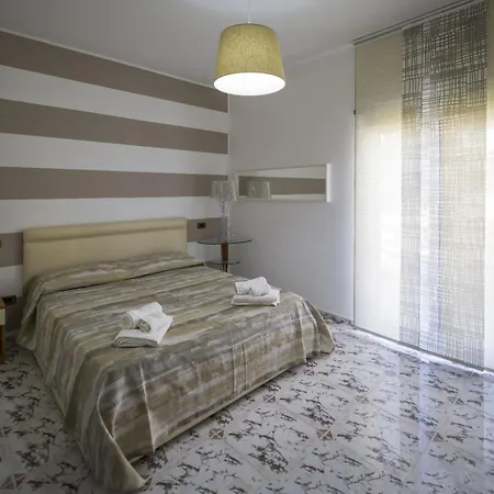 فندق مبيت وإفطار Le Giadali 3*
